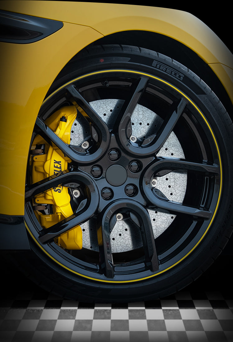 A banner showcases an enlarged display of a STOPFLEX carbon ceramic disc, ready to race at any time!