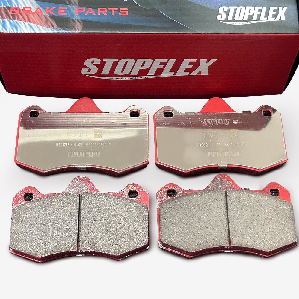A set of STOPFLEX low-dust performance carbon ceramic brake pads for the TTSPORT 8530 and 9540 calipers.